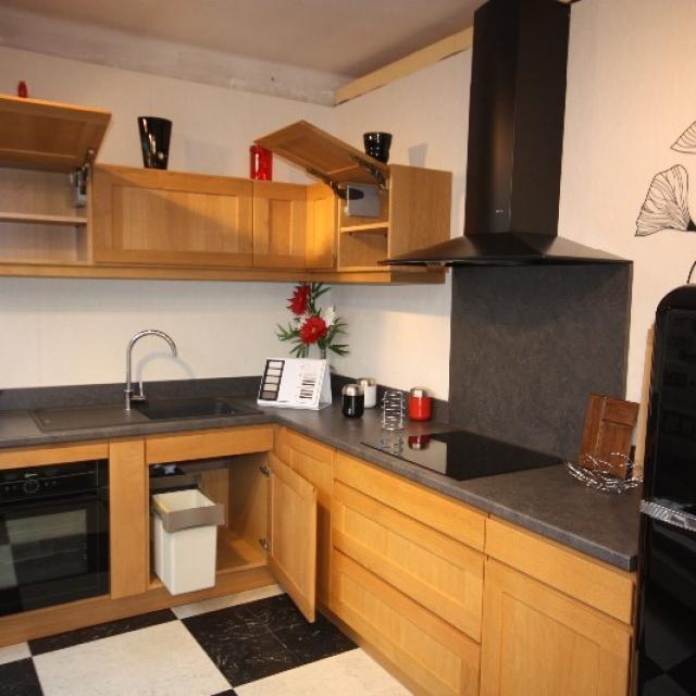 Cuisine ROCCHETTI expo AURORE teinte chêne fumé 